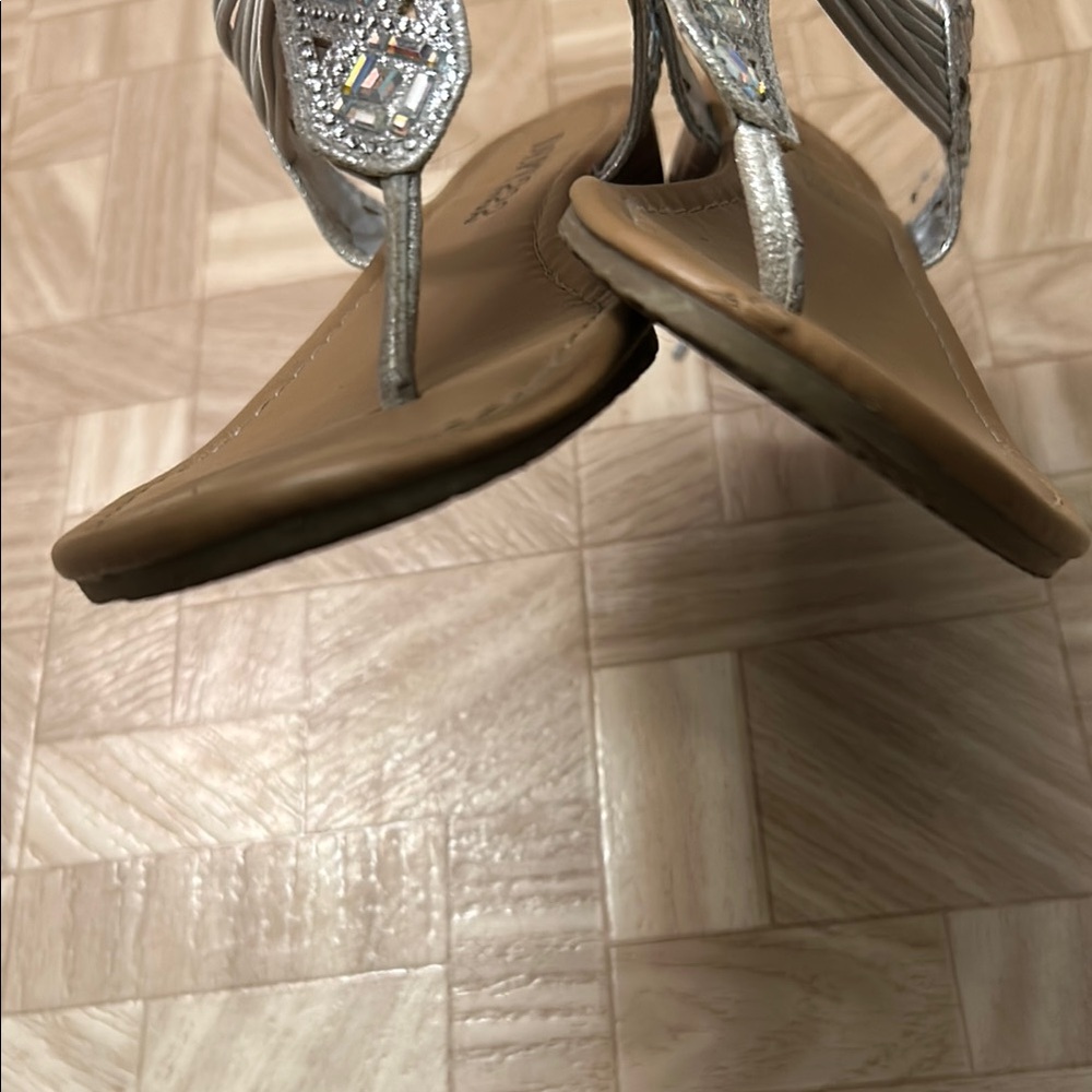Tan Silver Thong Sandals - Picture 4 of 8